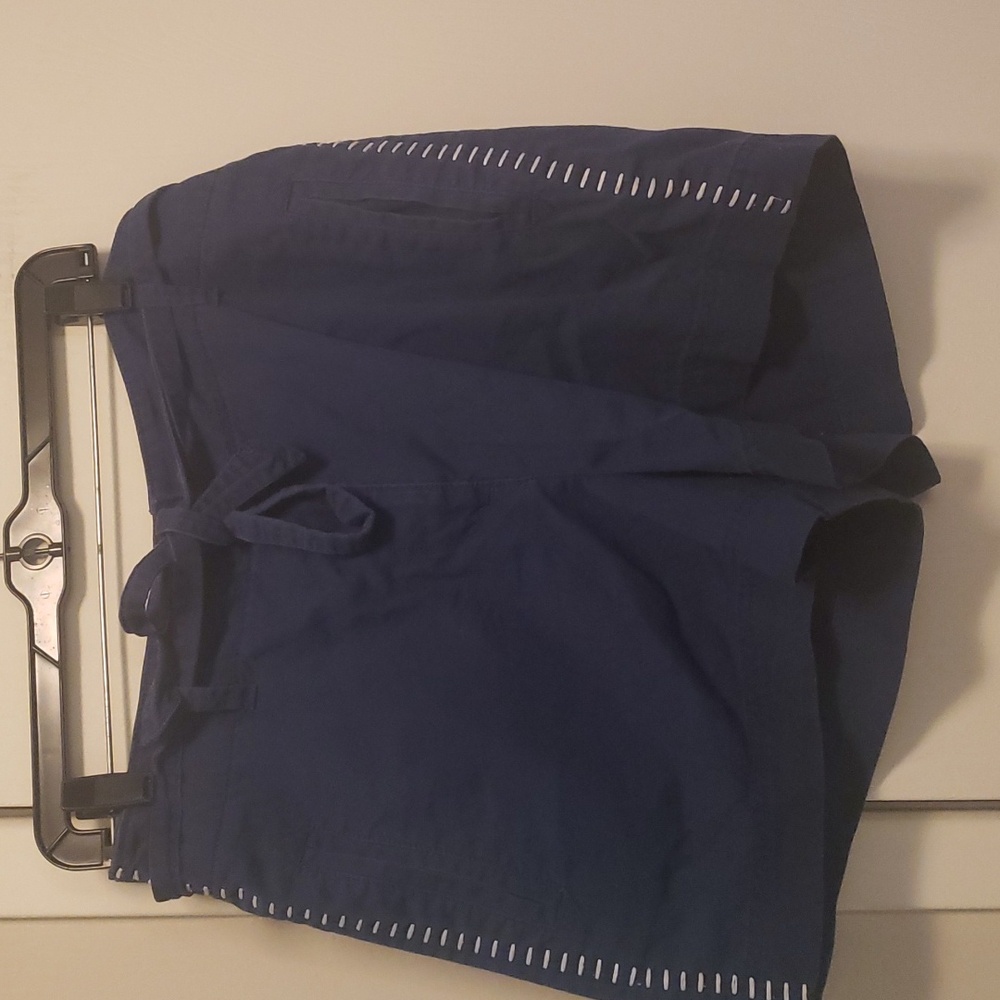 $5 FEBRUARY SALE LOFT Blue Shorts